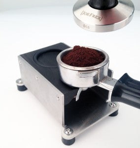 Tamping Station Exclusive Black
